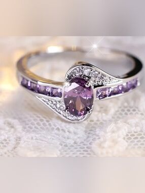Elegant Purple Solitaire Halo Ring - Women Jewelry